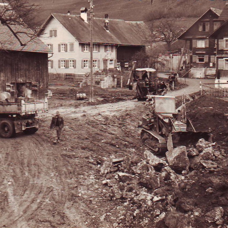 Wasserleitungsarbeiten Dorf 19590001.JPG