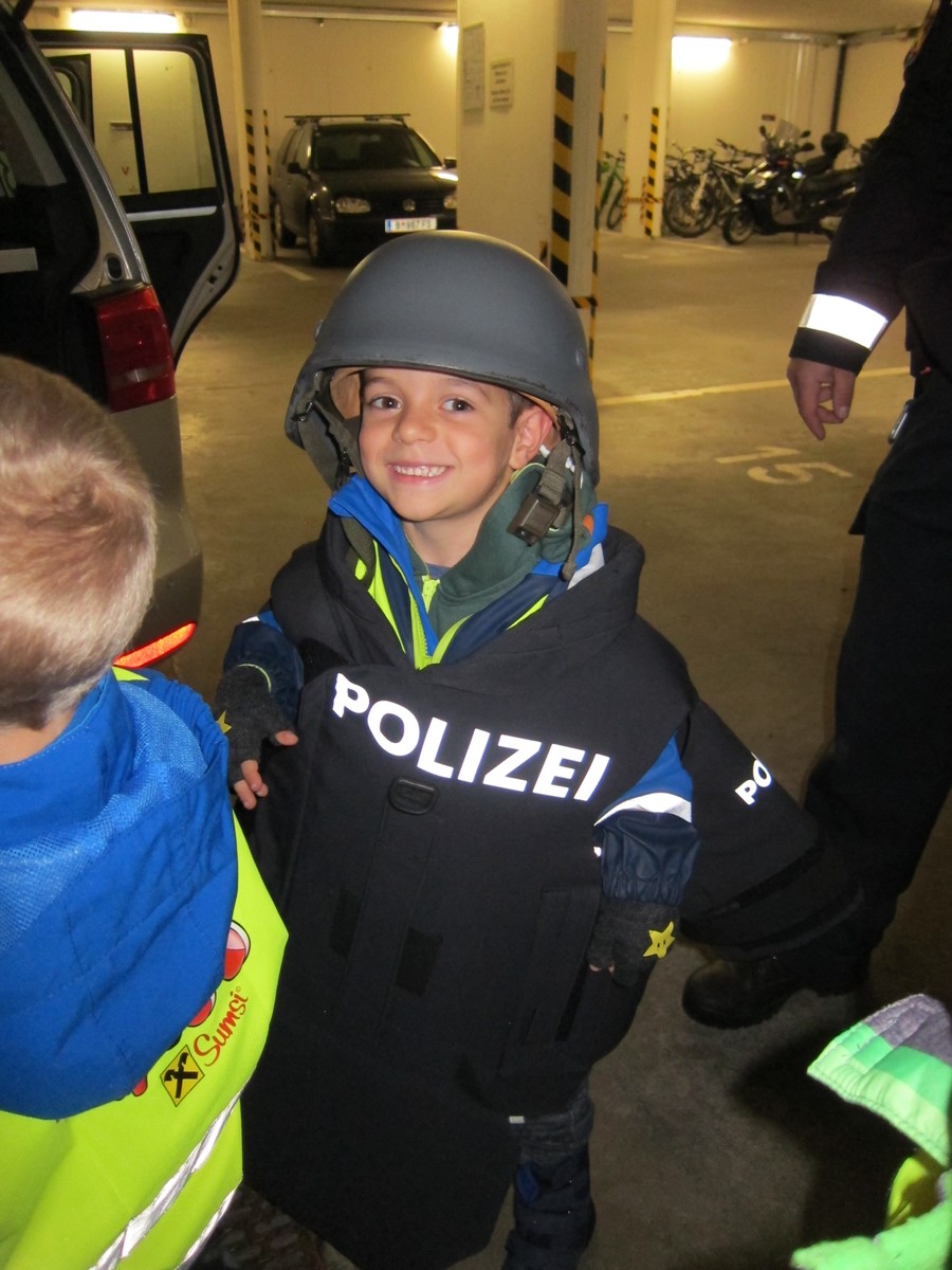 Exkursion Polizei_Okt15 (40).JPG