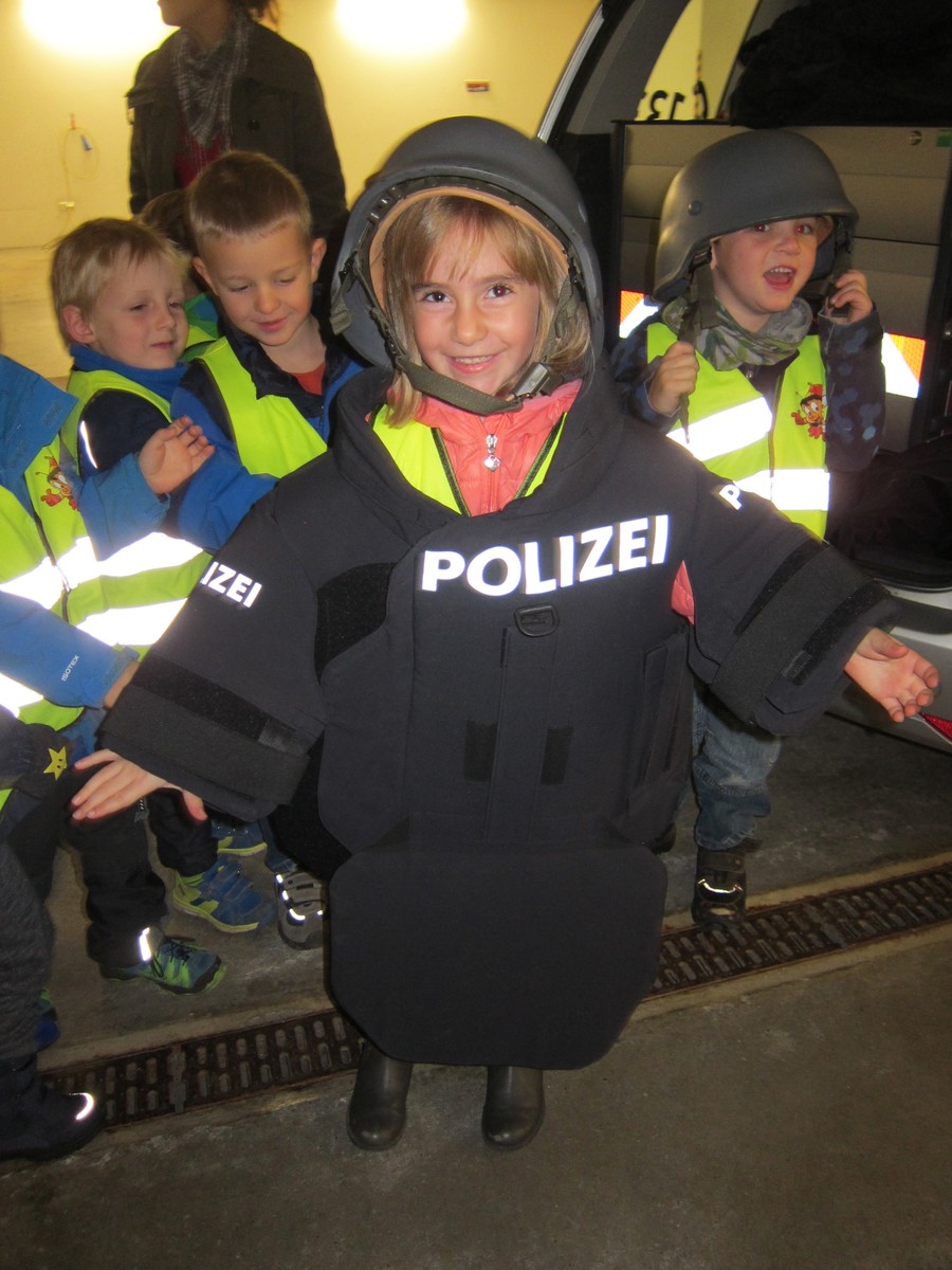 Exkursion Polizei_Okt15 (41).JPG